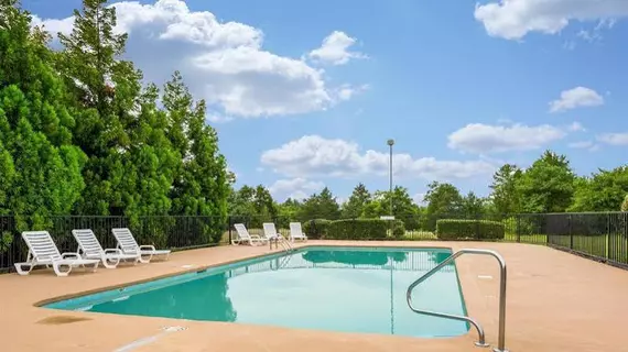 Quality Inn & Conference Center Heber Springs | Arkansas - Heber Springs