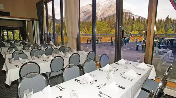 Inns of Banff | Alberta - Banff