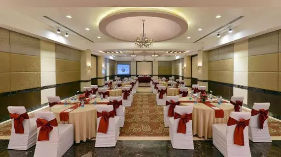 Leisure Inn West Gurgaon | Haryana - Gurugram (ve civarı) - Gurugram