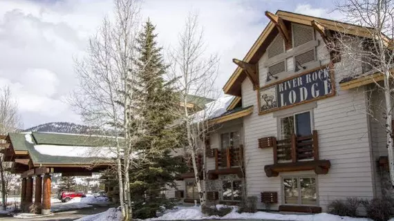 River Rock Lodge | Montana - Big Sky