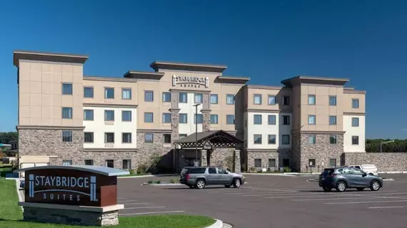 STAYBRIDGE SUITES EAU CLAIRE - ALTOONA | Wisconsin - Eau Claire (ve civarı) - Altoona