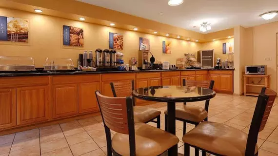 Best Western Braddock Inn | Maryland - Cumberland (ve civarı) - LaVale