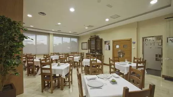 Hotel Zalle Don Fernando | Asturias - Oviedo (ve civarı) - Siero