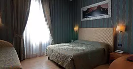 Hotel Lirico | Lazio - Roma (ve civarı) - Roma Kent Merkezi - Rione XVIII Castro Pretorio