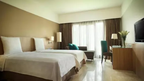 Novotel Surabaya Hotel | Doğu Cava - Surabaya - Wonokromo