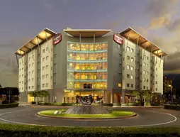 Residence Inn by Marriott San Jose Escazu | Alajuela (ili) - San Jose (ve civarı) - Escazu