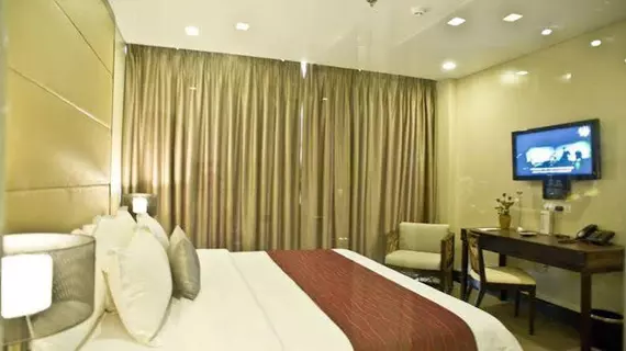 Goldberry Suites and Hotel | Mactan Island - Lapu-Lapu