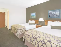 Baymont Inn and Suites Janesville | Wisconsin - Janesville (ve civarı) - Janesville