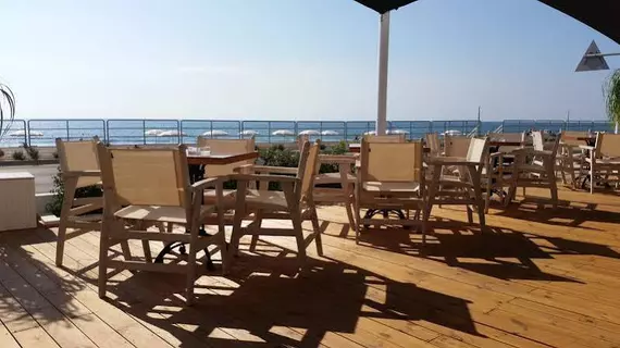 The Ciao Stelio Deluxe Hotel | Larnaka Bölgesi - Larnaka