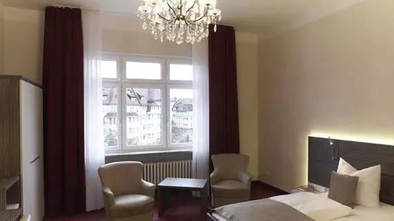 Hotel Prinzregent | Bavyera - Nuremberg - Suedstadt - Mitte