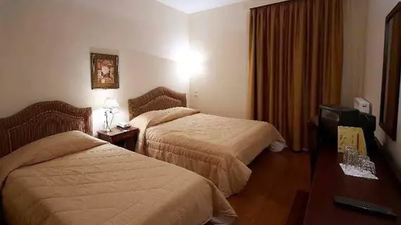 Achillion Hotel | Tesalya - Trikala (bölge) - Trikala