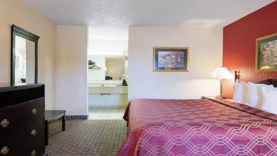 Econo Lodge | Arkansas - Pine Bluff (ve civarı) - Pine Bluff