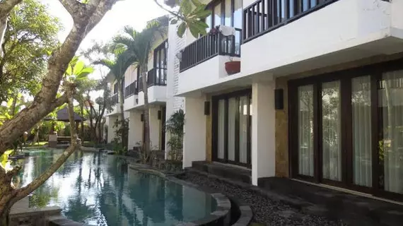 Seminyak Town House | Bali - Badung - Dewi Sri