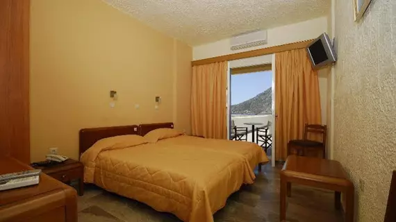 Hotel Philoxenia | Ege Adaları - Kilimli (Kelemez)