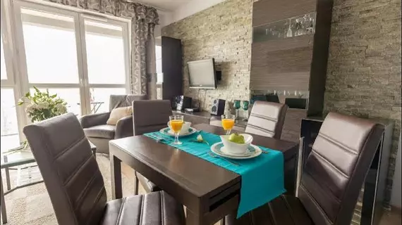 P and O Apartments Aleja Krakowska | Mazovya Voyvodalığı - Varşova (ve civarı) - Rakowiec