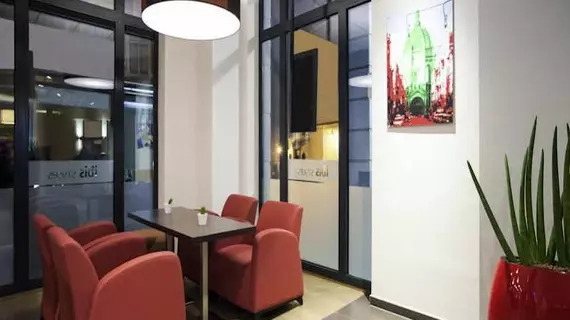 ibis Styles Hotel Brussels Centre Stéphanie | Brüksel (ve civarı) - Brüksel