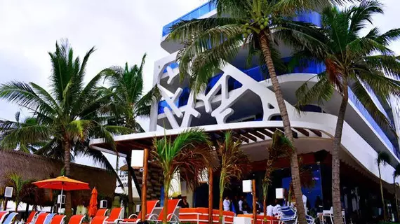 The Carmen Hotel | Quintana Roo - Solidaridad - Playa del Carmen - Centro