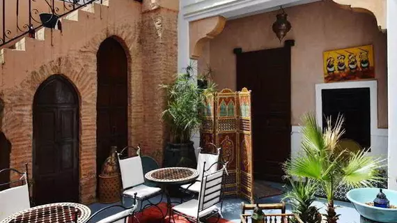 Riad Dubai | Marakeş (ve civarı) - Marrakech - Mechouar Kasbah - Mechouar-Kasbah