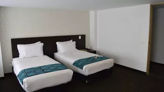 Hotel Confort 80 Castellana | Cundinamarca - Bogota (ve civarı) - Bogota - Barrios Unidos