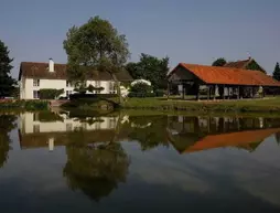 Chateau de la Frediere | Bourgogne-Franche-Comte - Saone-et-Loire (bölge) - Ceron