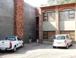 24 Onvrey 4 Star Boutique Hotel | Gauteng - City of Tshwane - Johannesburg (ve civarı) - Benoni