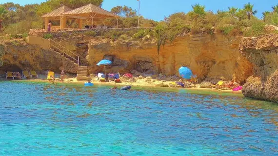 Comino Hotel | Malta - Ghajnsielem - Comino