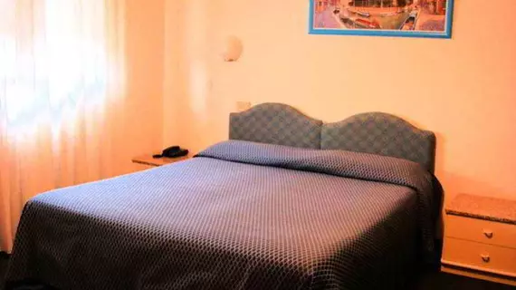 Hotel Capitol | Toskana - Pisa (vilayet) - Pisa - Sant'Antonio - Pisa Kent Merkezi