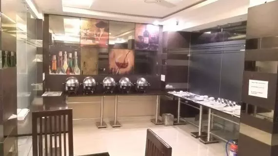 Hotel Arihant Inn | Batı Delhi - Ulusal Eyalet Başkenti Delhi - Delhi (ve civarı) - Yeni Delhi - Karol Bagh