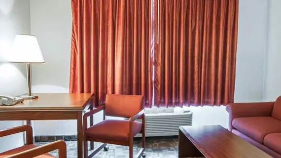 Quality Suites Keizer | Oregon - Salem (ve civarı) - Keizer