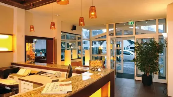 Air Hotel Wartburg | Kuzey Ren-Westfalia - Düsseldorf (ve civarı) - Düsseldorf