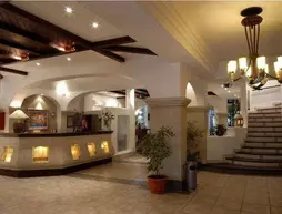 Hotel Almería | Salta (ili) - Capital Department - Salta (ve civarı) - Salta