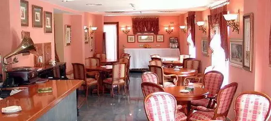 Ayre Hotel Alfonso II | Asturias - Oviedo (ve civarı) - Oviedo - Las Campas y San Claudio