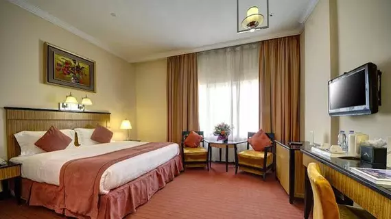 Rayan Hotel Corniche | Şarika - Sharjah