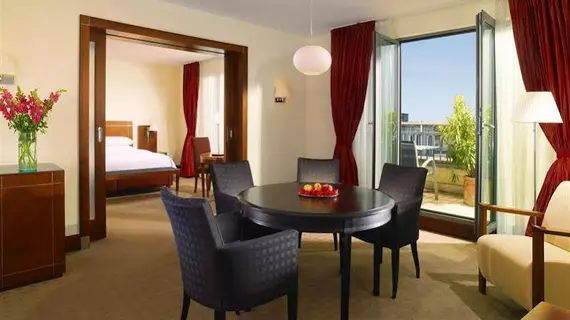 Sheraton Carlton Nuernberg | Bavyera - Nuremberg - Suedstadt - Mitte