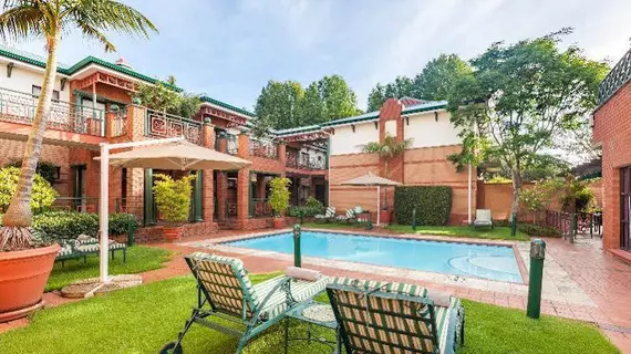 Courtyard Rosebank | Gauteng - City of Tshwane - Johannesburg (ve civarı) - Johanesburg