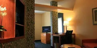 Fairfield Inn and Suites by Marriott Birmingham Fultondale / I-65