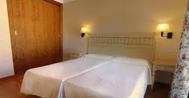 Hotel Morón | Balearic Adaları - Mayorka Adası - Capdepera - Cala Agulla