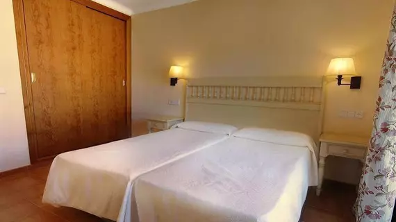 Hotel Morón | Balearic Adaları - Mayorka Adası - Capdepera - Cala Agulla