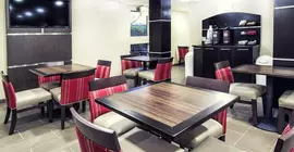 Comfort Inn & Suites Market Center | Teksas - Dallas (ve civarı) - Dallas