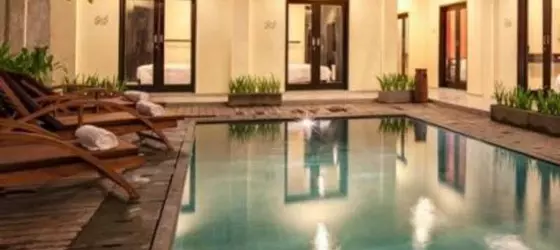 Zuk Hotel | Bali - Kuta - Legian Kent Merkezi