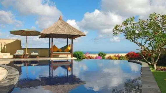 Frangipani Beach Villa | Bali - Buleleng - Lovina