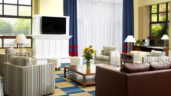 Four Points by Sheraton Philadelphia Airport | Pensilvanya - Bucks County - Philadelphia (ve civarı) - Philadelphia