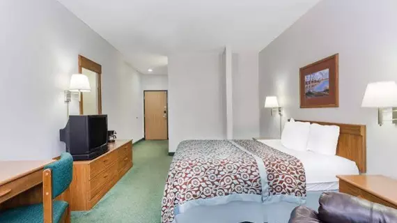 Days Inn Manchester | Iowa - Dubuque (ve civarı) - Manchester