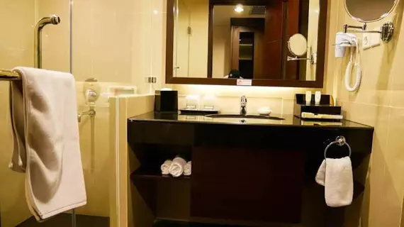 Best Western Premier La Grande | West Java - Bandung (ve civarı) - Bandung - Sumurbandung