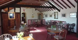 The Gate Hangs High | Oxfordshire (kontluk) - Banbury - Hook Norton