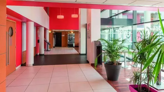 Appart'City Versailles Saint Cyr l'Ecole - Appart Hotel | Ile-de-France - Yvelines (bölge) - Saint-Cyr-l'Ecole