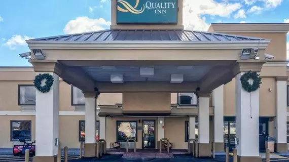 Quality Inn Catonsville | Maryland - Baltimore (ve civarı) - Catonsville