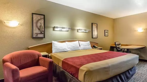 Econo Lodge Bowling Green | Kentucky - Bowling Green (ve civarı) - Bowling Green