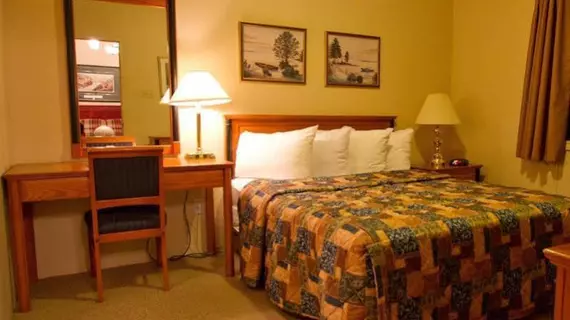 Hotel Port Aux Basques | Newfoundland and Labrador - Newfoundland - Channel-Port aux Basques