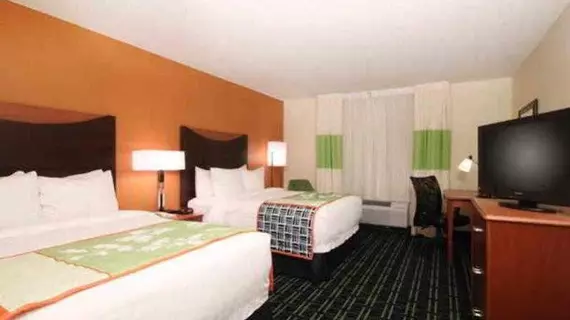 Fairfield Inn & Suites Memphis I-240 & Perkins | Tennessee - Memphis (ve civarı) - Memphis